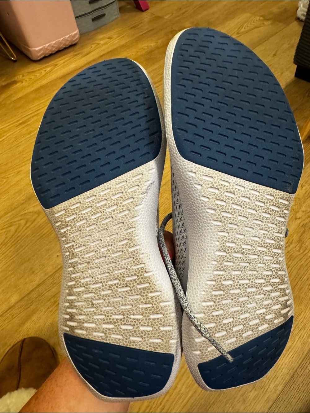 allbirds White and Navy Knit Slip-On Shoes with White Insole, 10.5 - Picture 3 of 6